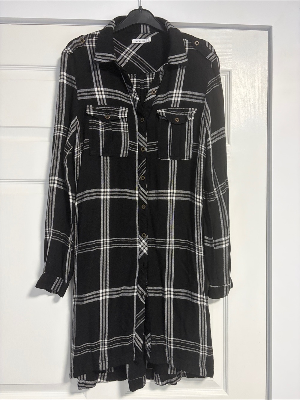Kenneth Cole Reaction Black & White Plaid Long-Sleeve Shirt Dress